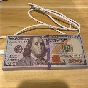 Tiamat Wireless Charger